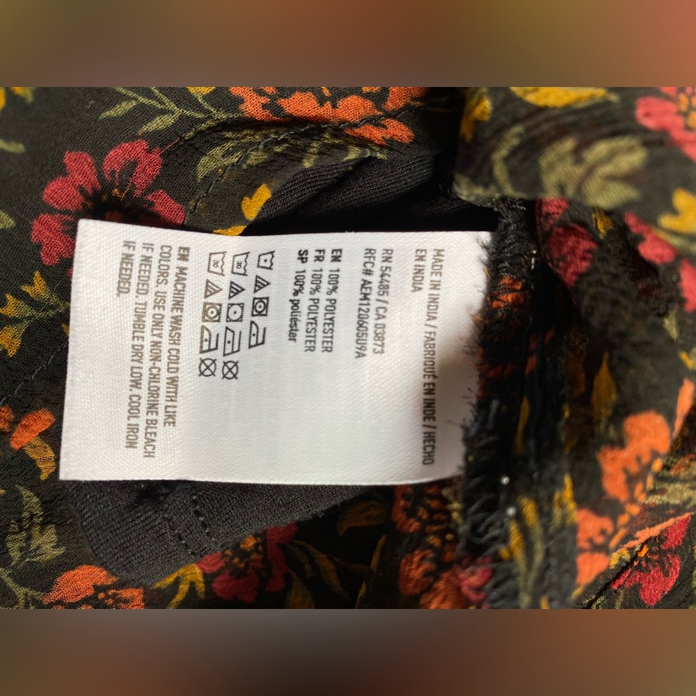 American Eagle Outfitters Black Floral Blouse - Picture 4 of 5